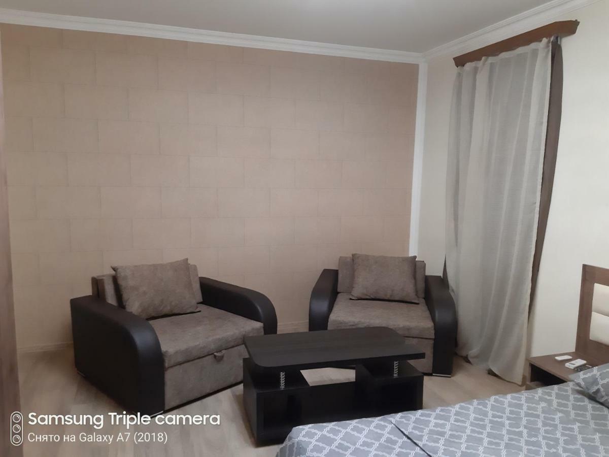 Апартаменти Georgi Apartament 2 Тбілісі Екстер'єр фото
